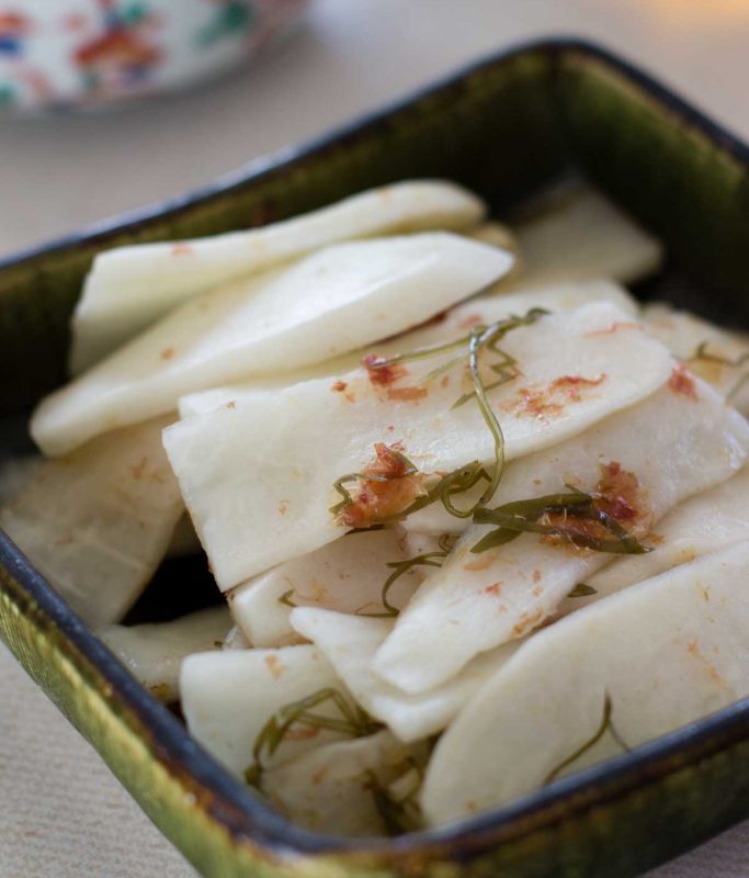 Pickled radish (daikon)